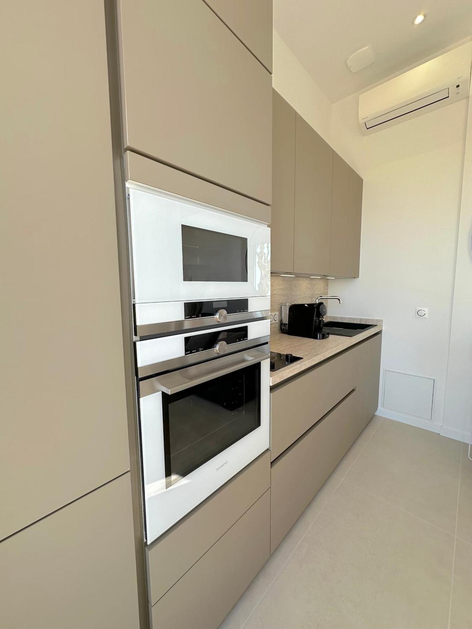 Menton # Monaco - F1 Gp - 4 Persons - Sea View - New - Parking - Clim - Premium - Beach And Sun Esterno foto