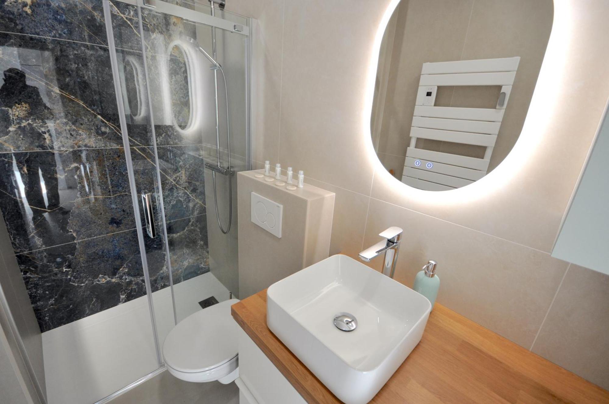 Menton # Monaco - F1 Gp - 4 Persons - Sea View - New - Parking - Clim - Premium - Beach And Sun Esterno foto